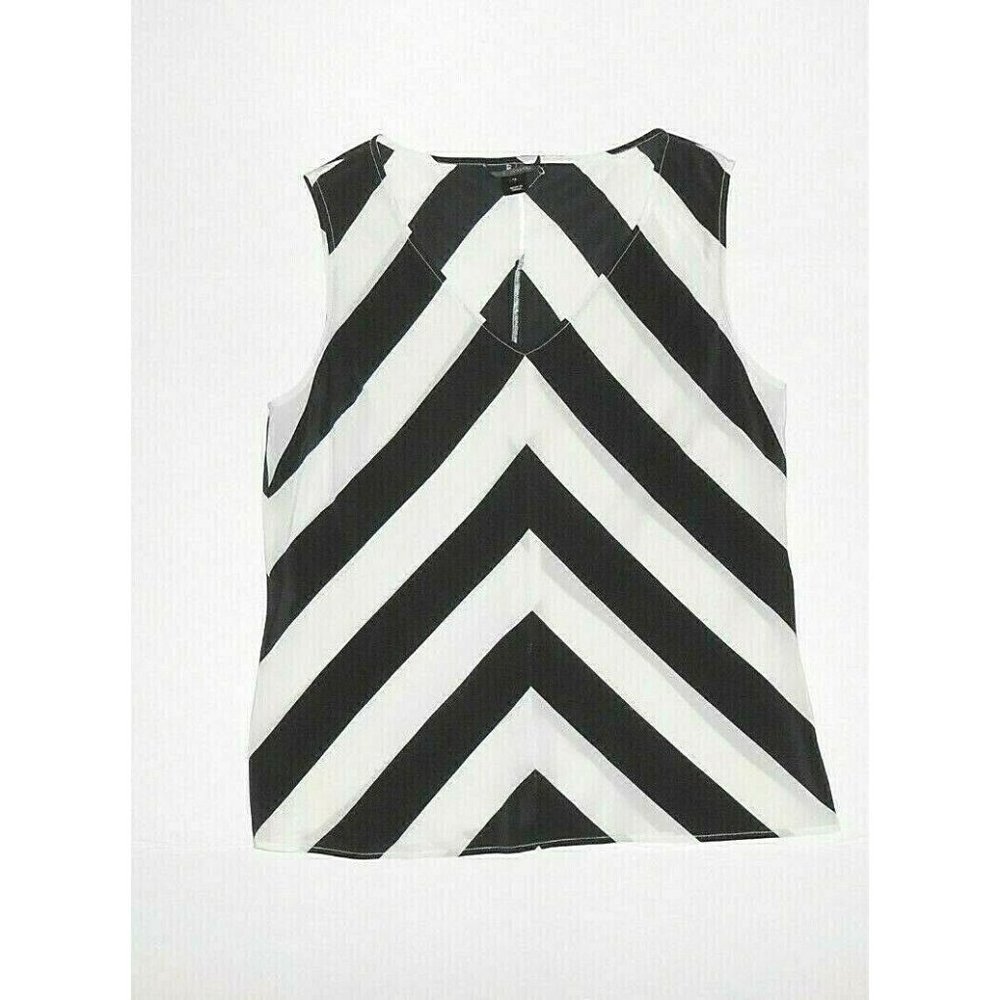 St John Black Label Silk Top Size 12 Chevron